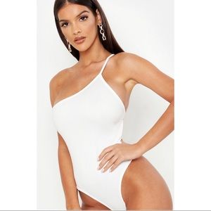 BooHoo White one shoulder BodySuit